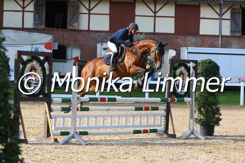 006M6301_Katja_Springpferde A.JPG